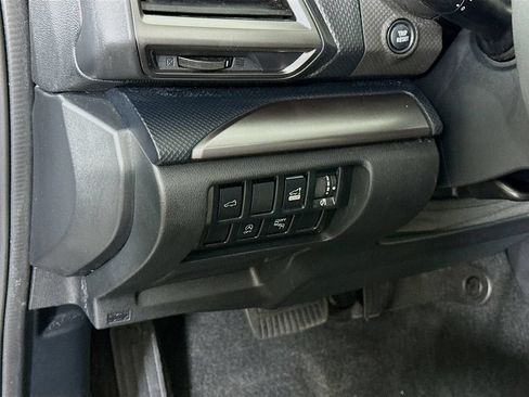 Used 2020 Subaru Forester Premium AWD/4WD image 19
