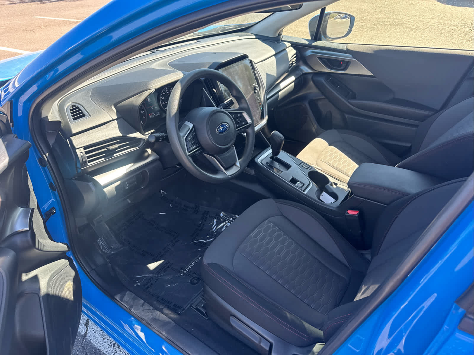 Used 2025 Subaru Impreza 2.0i Sport AWD/4WD image 11