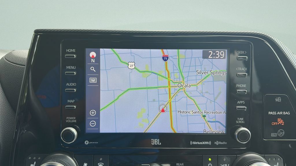 Used 2022 Toyota Highlander XSE FWD image 32