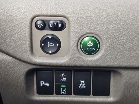Used 2020 Honda Pilot Elite image 17