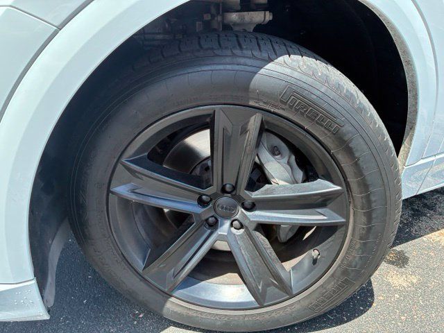 Used 2019 Audi Q8 Premium AWD/4WD image 10