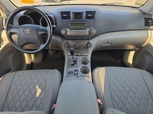 Used 2008 Toyota Highlander 2WD image 9