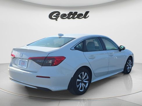 Used 2022 Honda Civic LX image 5