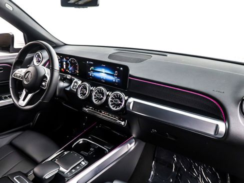 Used 2023 Mercedes-Benz GLB 250 GLB 250 SUV image 16