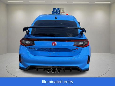 Used 2025 Honda Civic Type R image 11