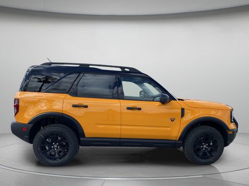 New 2026 Ford Bronco Sport Badlands w/ Sasquatch Badlands Package AWD/4WD image 2