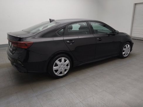 Used 2023 Kia Forte GT-Line w/ GT-Line Premium Package FWD image 10