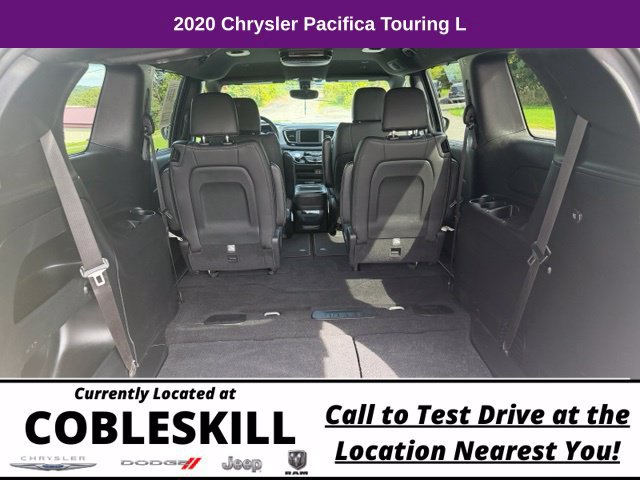 Used 2020 Chrysler Pacifica Touring-L w/ S Appearance Package FWD image 9