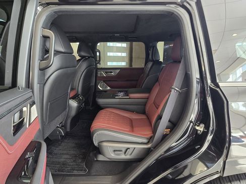 New 2026 INFINITI QX80 Autograph image 13