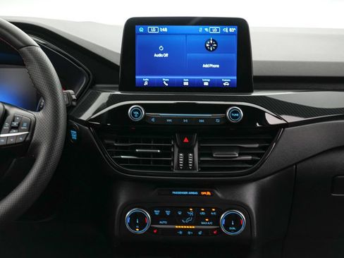 Certified 2025 Ford Escape ST-Line Select AWD/4WD image 15