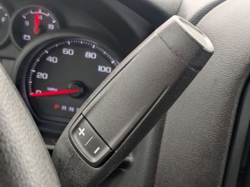 Used 2024 Chevrolet Silverado 2500 Custom w/ Custom Value Package image 12