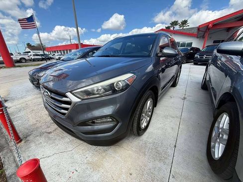 Used 2018 Hyundai Tucson SEL FWD image 16
