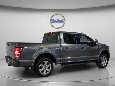 Used 2018 Ford F150 XLT w/ Equipment Group 302A Luxury AWD/4WD image 4