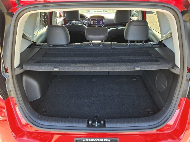 Certified 2025 Kia Soul GT-Line w/ GT-Line Technology Package FWD image 14