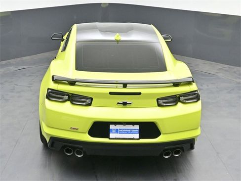 Used 2021 Chevrolet Camaro SS image 33