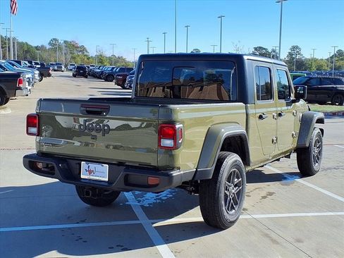 New 2026 Jeep Gladiator Sport AWD/4WD image 6