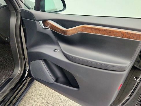 Used 2020 Tesla Model X Long Range image 26