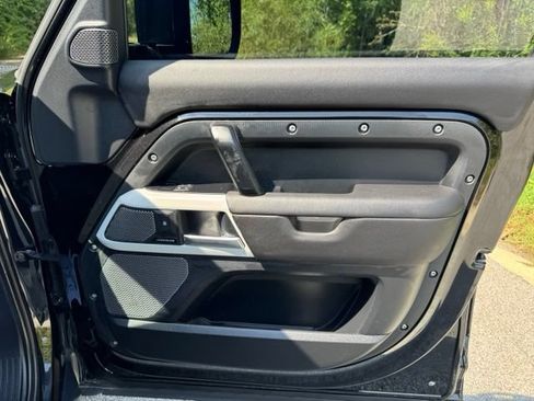 Used 2024 Land Rover Defender 110 S AWD/4WD image 18