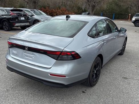 Used 2025 Honda Accord SE image 3