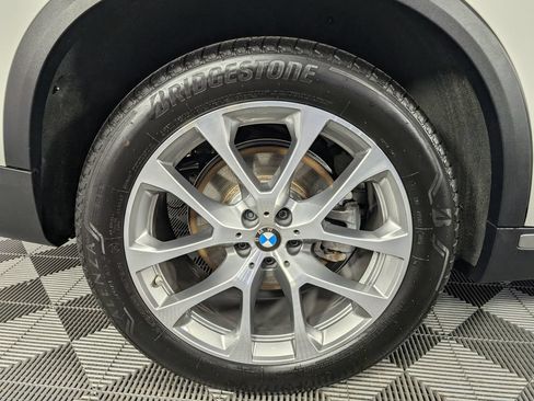 Used 2026 BMW X5 xDrive40i w/ Premium Package AWD/4WD image 10
