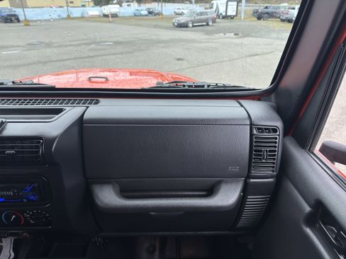 Used 2006 Jeep Wrangler Rubicon image 22