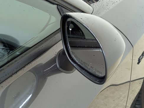 Used 2023 Dodge Challenger R/T w/ Plus Package image 18