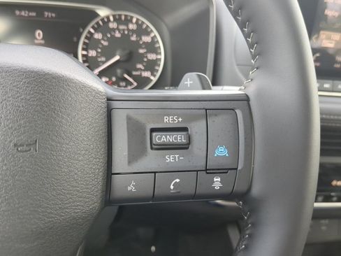 Certified 2026 Nissan Rogue SV FWD image 24