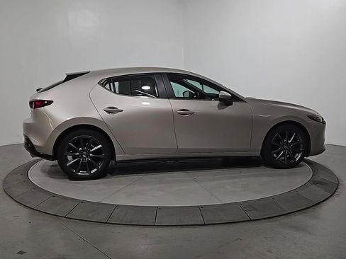 Used 2024 MAZDA MAZDA3 s FWD image 7