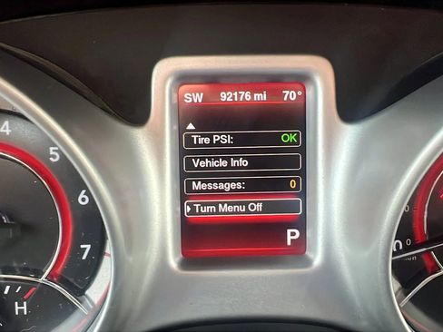 Used 2015 Dodge Journey R/T w/ Flexible Seating Group image 14