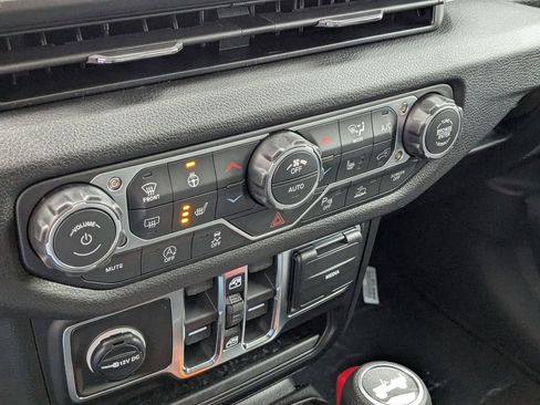 New 2026 Jeep Wrangler Unlimited Sport image 19