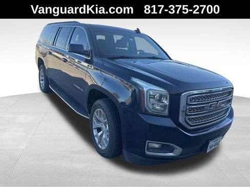 Used 2017 GMC Yukon XL SLT w/ Open Road Package image 1