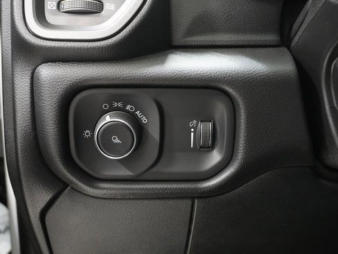 Used 2024 RAM 3500 Tradesman image 24