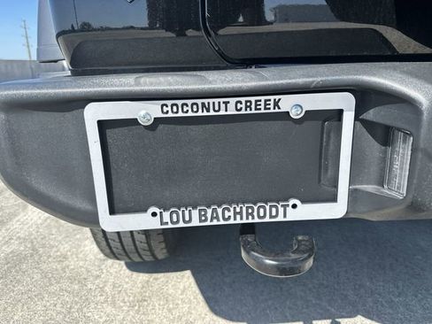 Used 2025 Jeep Wrangler Sport S image 13