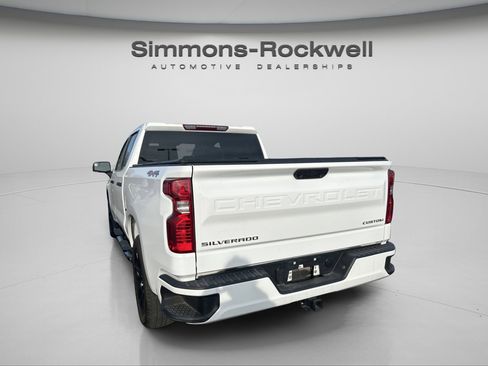 Used 2022 Chevrolet Silverado 1500 Custom image 6