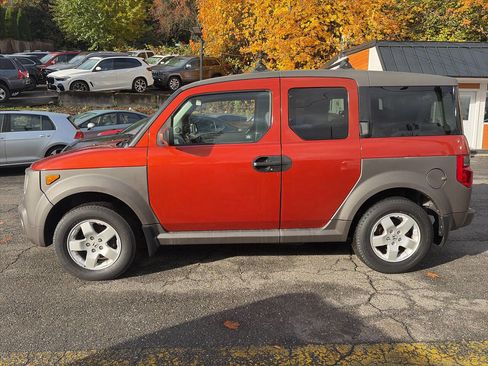 Used 2005 Honda Element EX image 2
