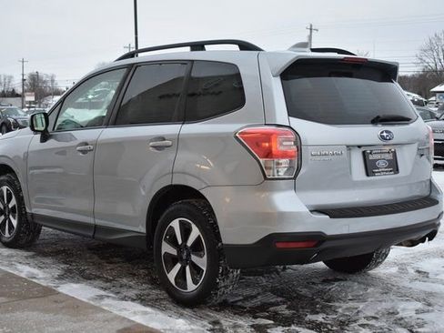 Used 2018 Subaru Forester 2.5i Premium w/ All-Weather Package image 10