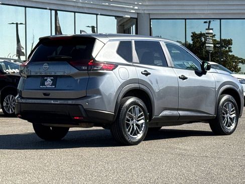 Certified 2024 Nissan Rogue S AWD/4WD image 5