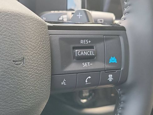 New 2026 Nissan Pathfinder SL FWD image 27