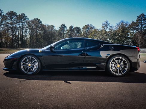 Used 2009 Ferrari F430 Scuderia image 8