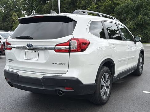 Used 2021 Subaru Ascent Premium w/ Convenience Package AWD/4WD image 4