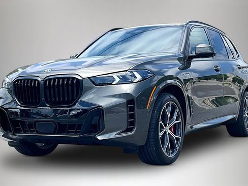 New 2026 BMW X5 xDrive50e w/ M Sport Package AWD/4WD image 2