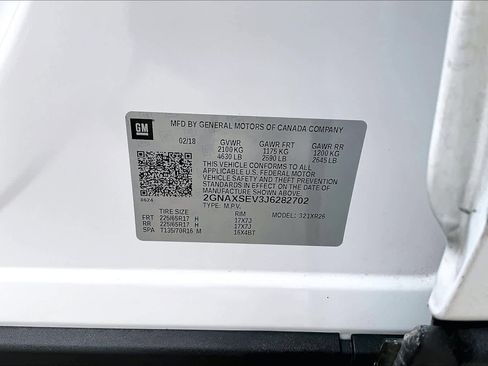 Used 2018 Chevrolet Equinox LT image 31