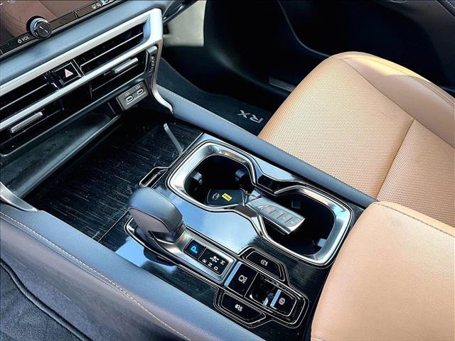 Used 2025 Lexus RX 350 FWD w/ Technology Package image 15
