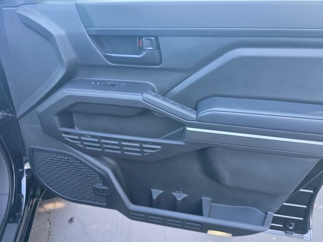 Used 2024 Toyota Tacoma SR5 AWD/4WD image 23