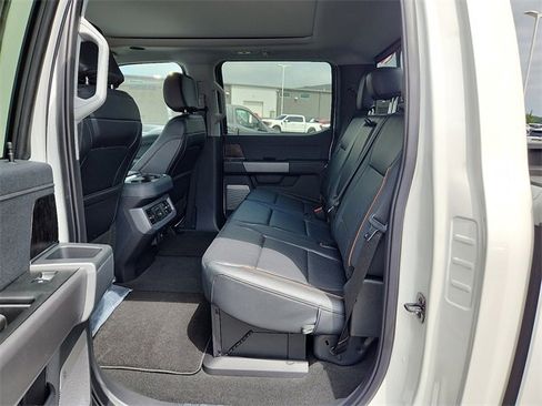 New 2025 Ford F250 Lariat w/ Lariat Ultimate Package image 5