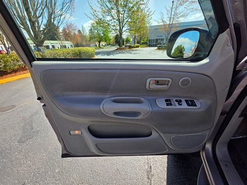 Used 2000 Toyota Tundra SR5 image 39