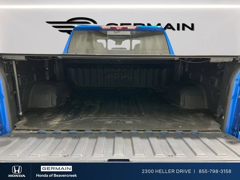 Used 2023 GMC Sierra 1500 AT4 w/ AT4 Premium Package AWD/4WD image 13