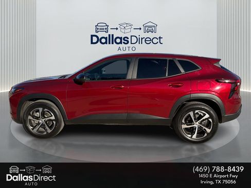 Used 2024 Chevrolet Trax RS w/ Driver Confidence Package image 9