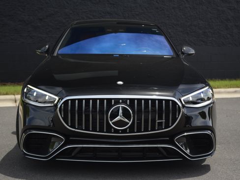 Used 2025 Mercedes-Benz S 63 AMG S image 10