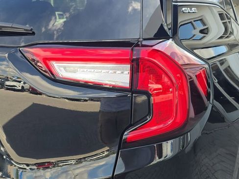 Certified 2022 GMC Terrain SLE image 7